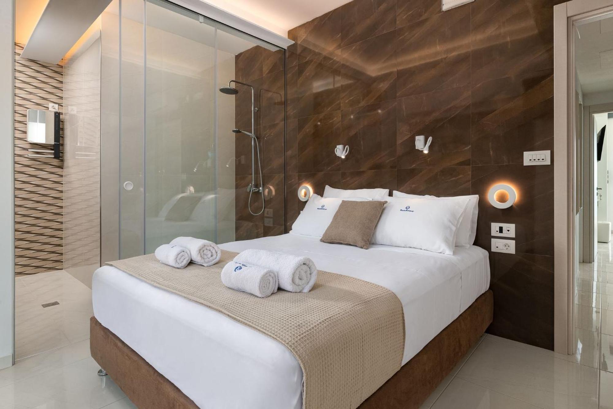 Rhodes Skyline With Out Door Jacuzzi Sea View Ixia (Rhodes)